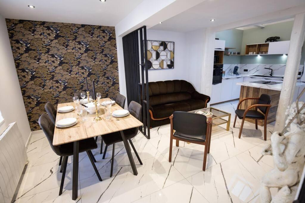 Le Speakeasy - Maison Avec Billard Auxerre Esterno foto